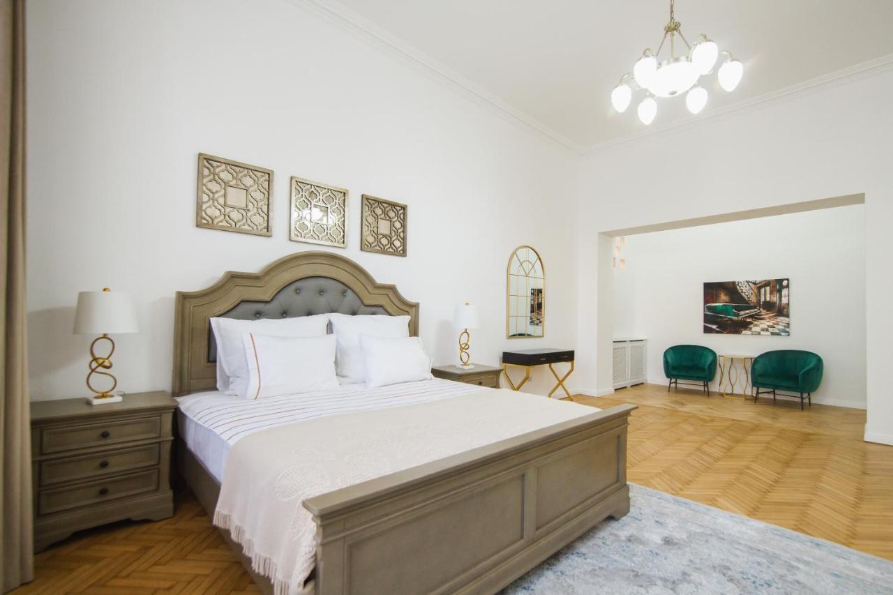 Unique Experience At Rimanoczy Palace Oradea Dış mekan fotoğraf