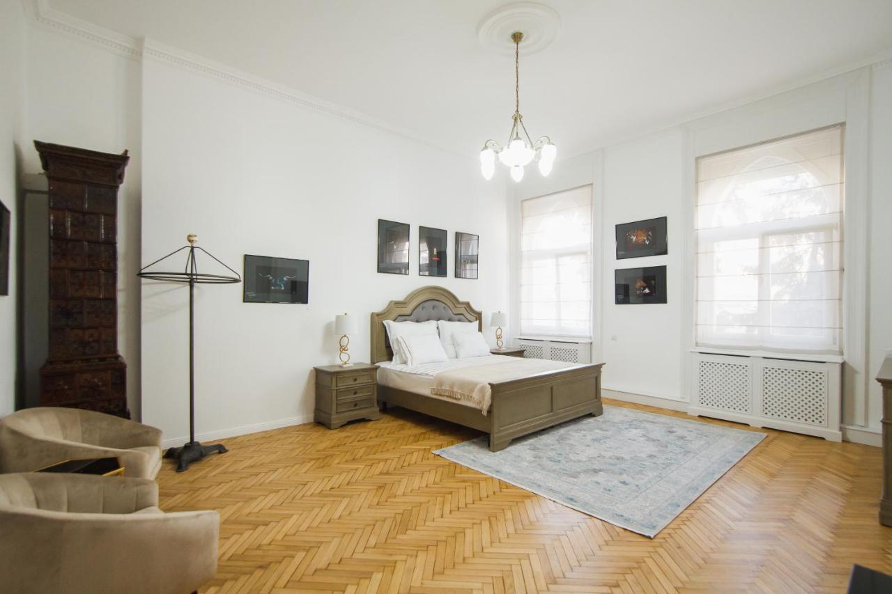 Unique Experience At Rimanoczy Palace Oradea Dış mekan fotoğraf