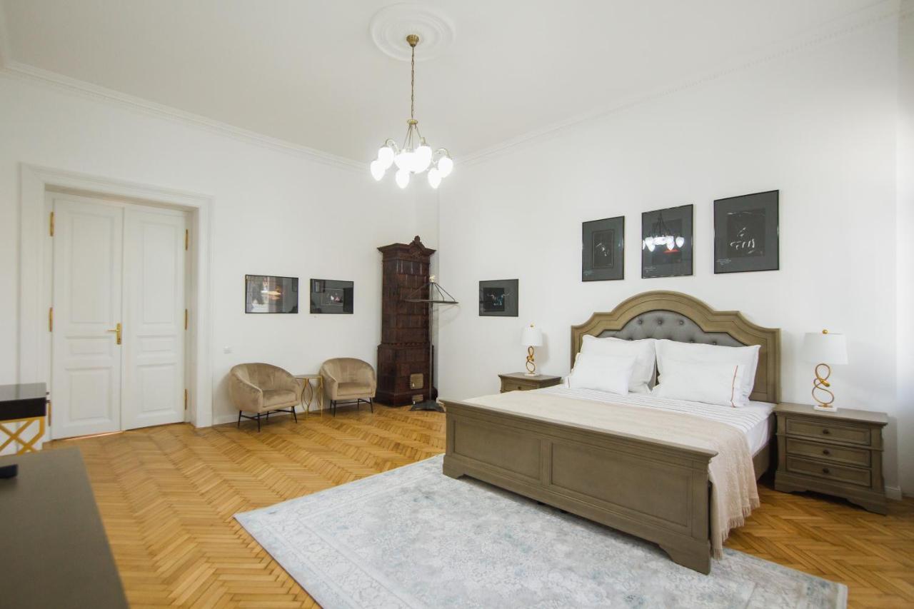 Unique Experience At Rimanoczy Palace Oradea Dış mekan fotoğraf
